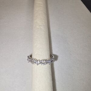 Elegant Silver Gold Filled Size 8 Women's Ring